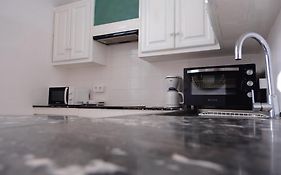 Rooftop Dreamhouse - 3Br With Seaviews